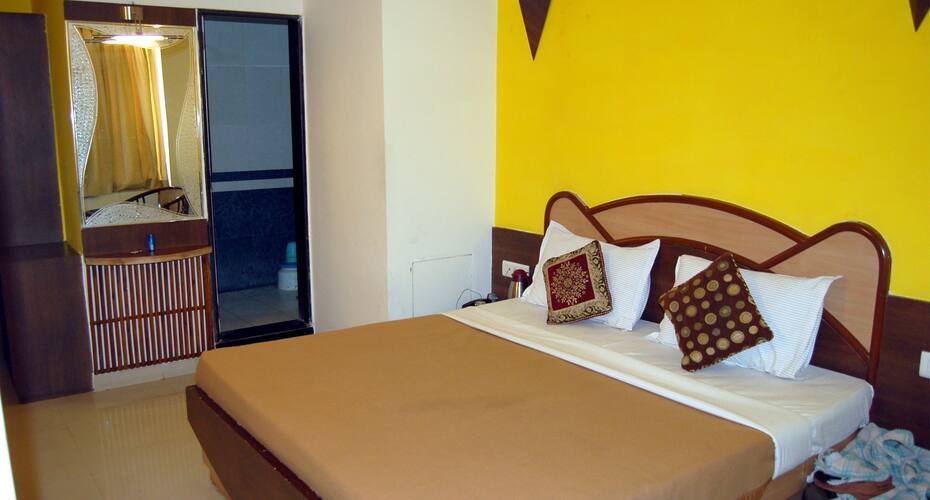 Hotel The Galaxy, Jabalpur 5